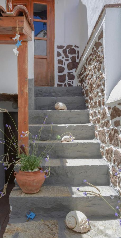 Traditional House Kassandra'S Guest House Ермиони Екстериор снимка